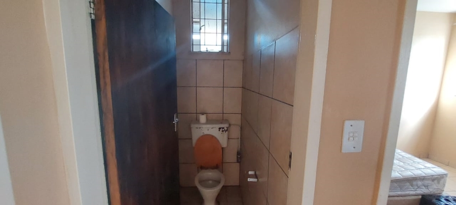 2 Bedroom Property for Sale in Bloemfontein Free State